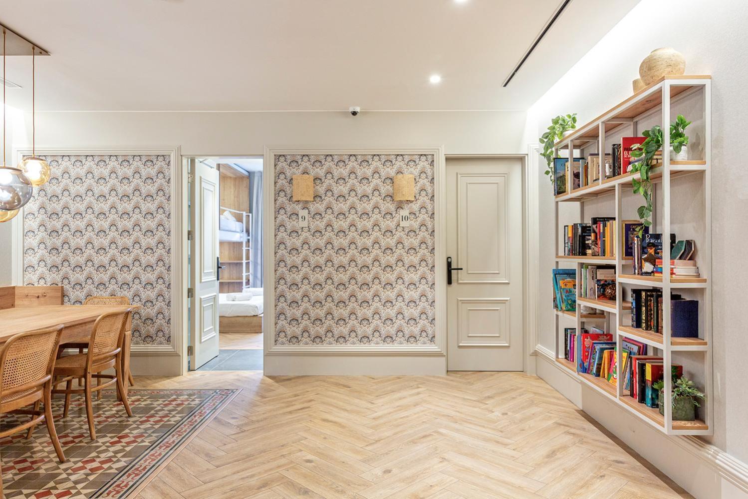 Weflating Boutique Hostel Барселона Экстерьер фото